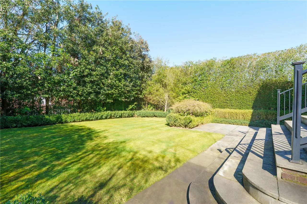 Church Mount, Hampstead Garden Suburb, London, N2 0RP, photo 5