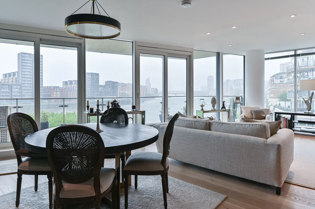 84 Commodore House, Battersea Reach, Juniper Drive, London, photo 10