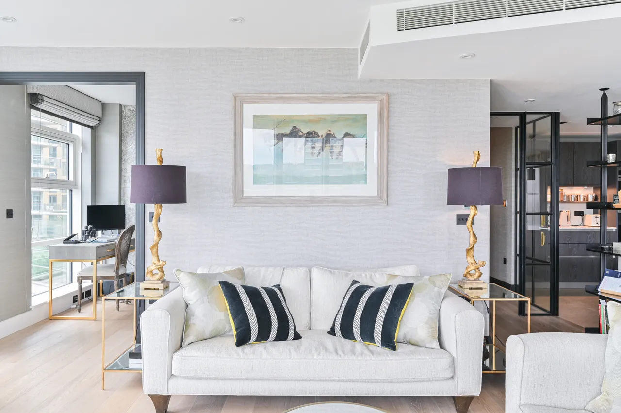 84 Commodore House, Battersea Reach, Juniper Drive, London, photo 11