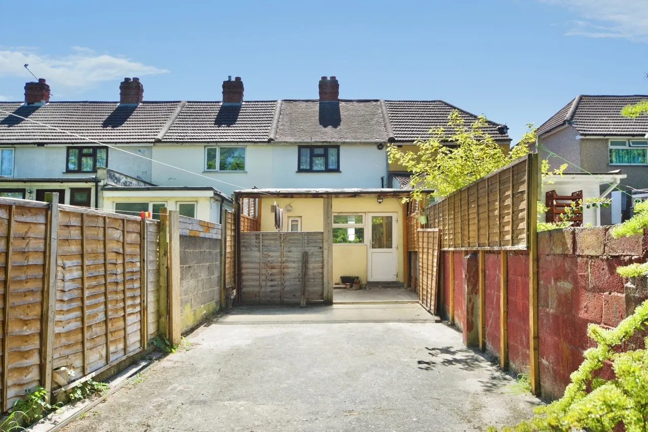 Oval Road North, Dagenham, RM10, photo 7