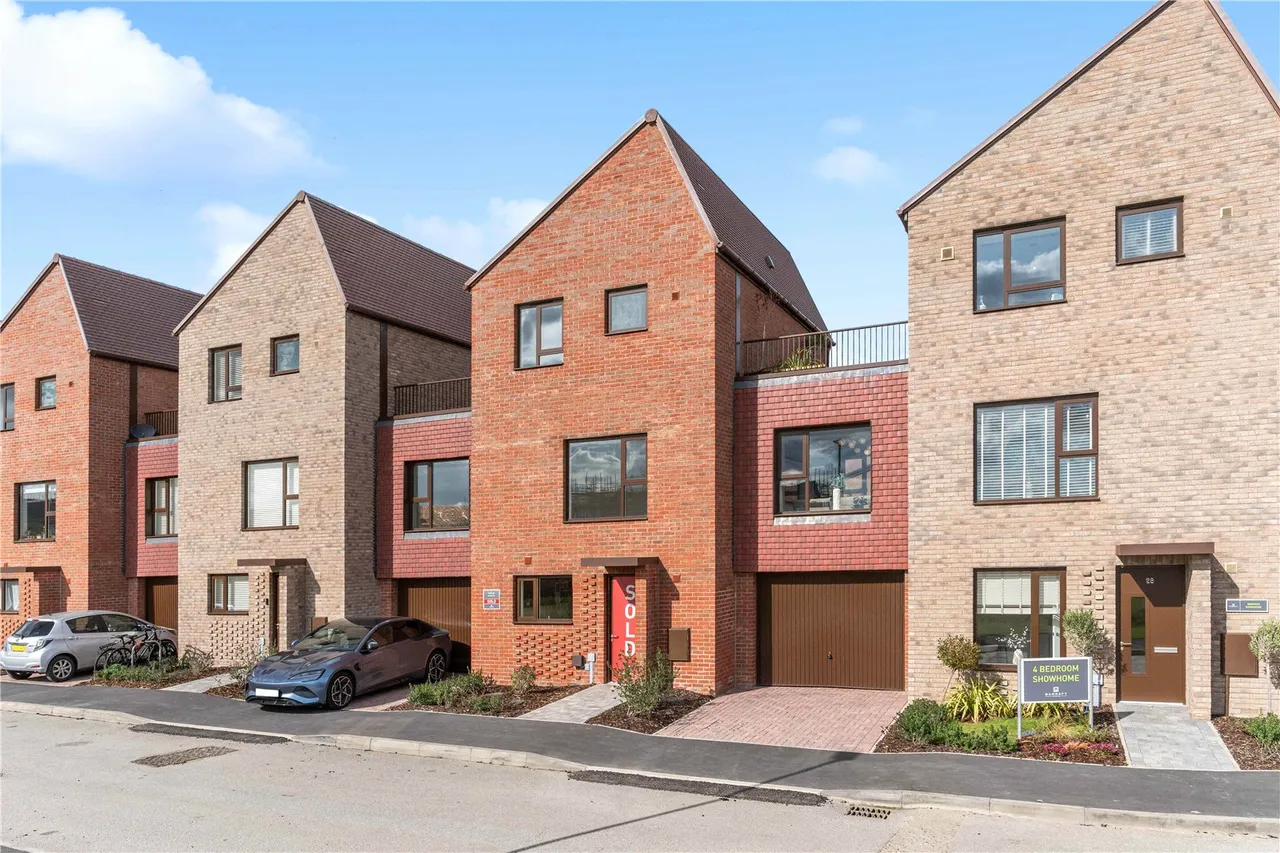 4 bed house for sale, Franklin Gardens, Cambridge, CB3