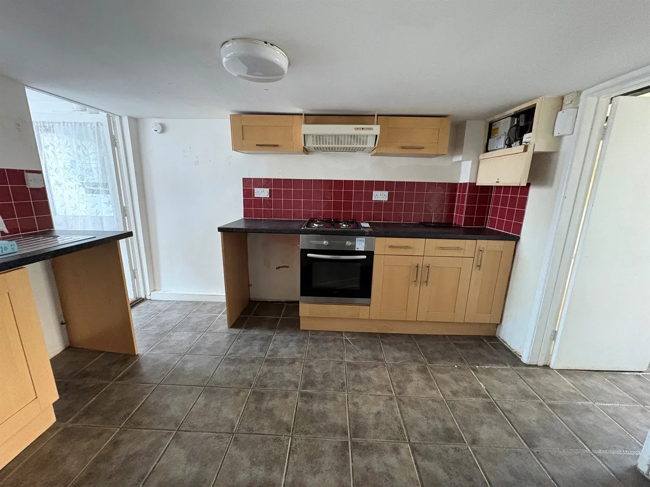 Bampton Street, Tiverton, EX16, photo 6