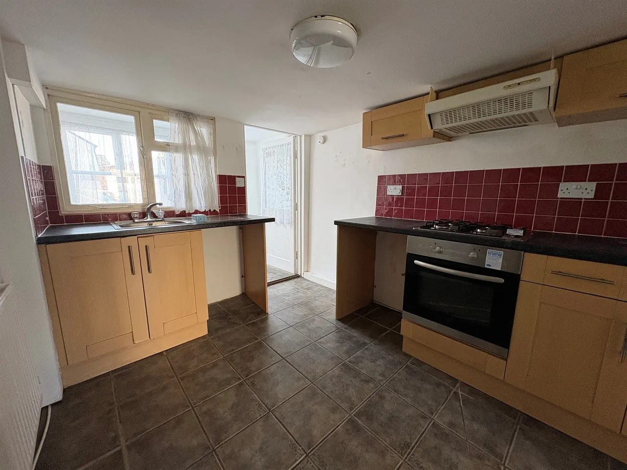 Bampton Street, Tiverton, EX16, photo 7