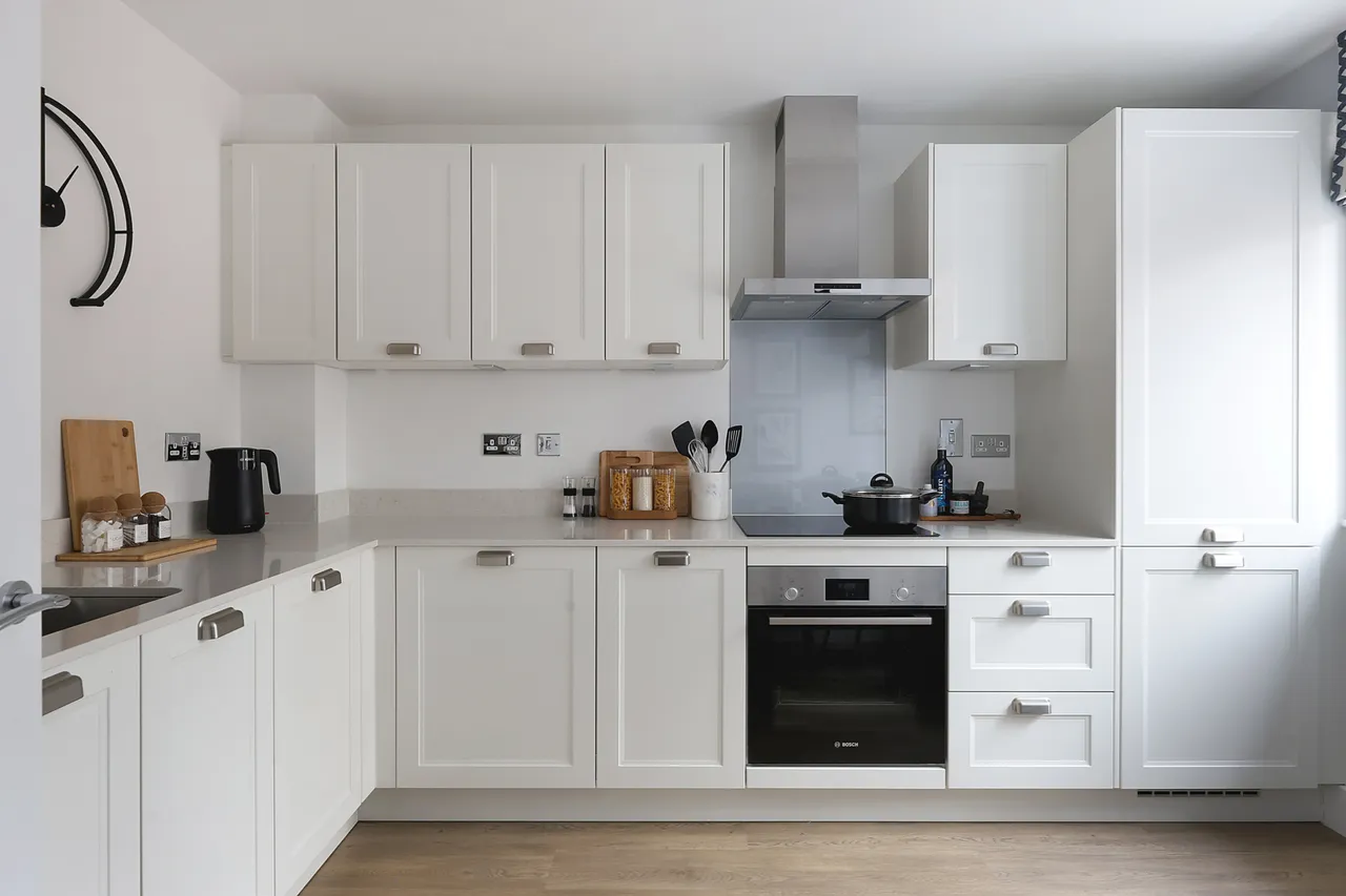 Burstow Grove, Off Haroldslea Drive, RH6, photo 9