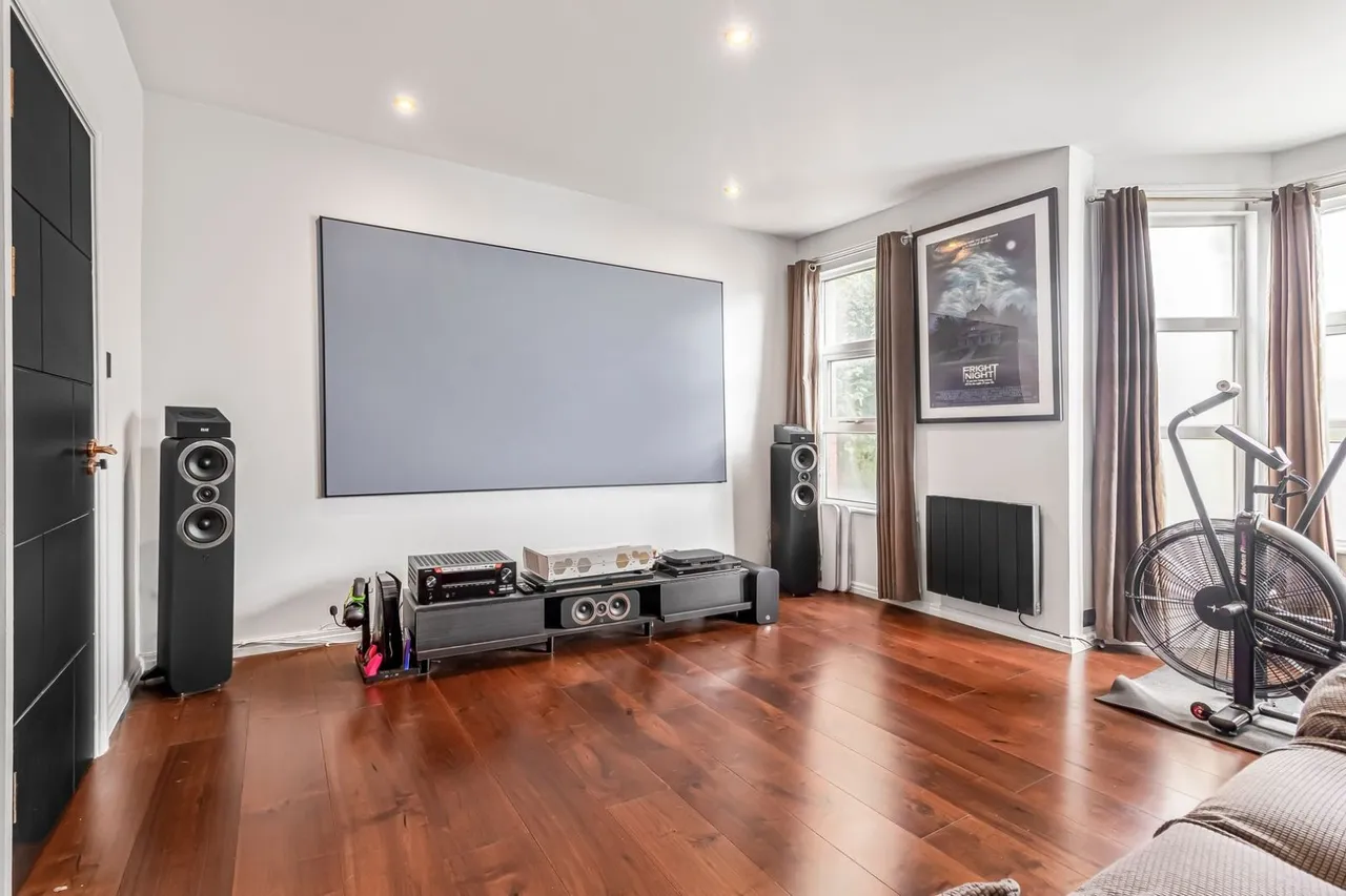 Nelson Road, Crouch End, N8, photo 26
