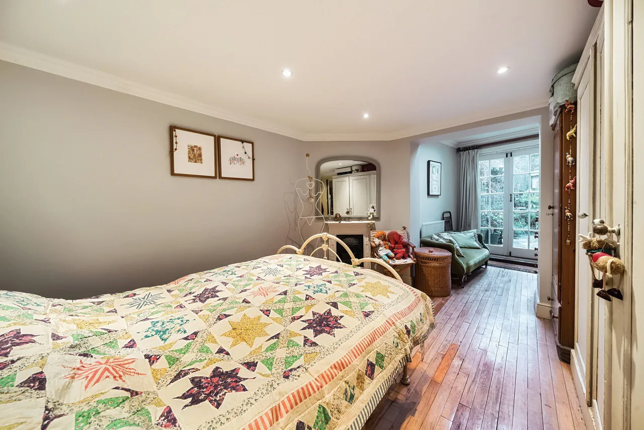 Kennington Road, London, SE11, photo 10