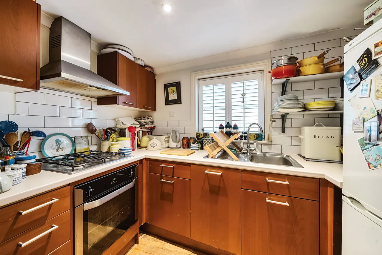 Kennington Road, London, SE11, photo 7