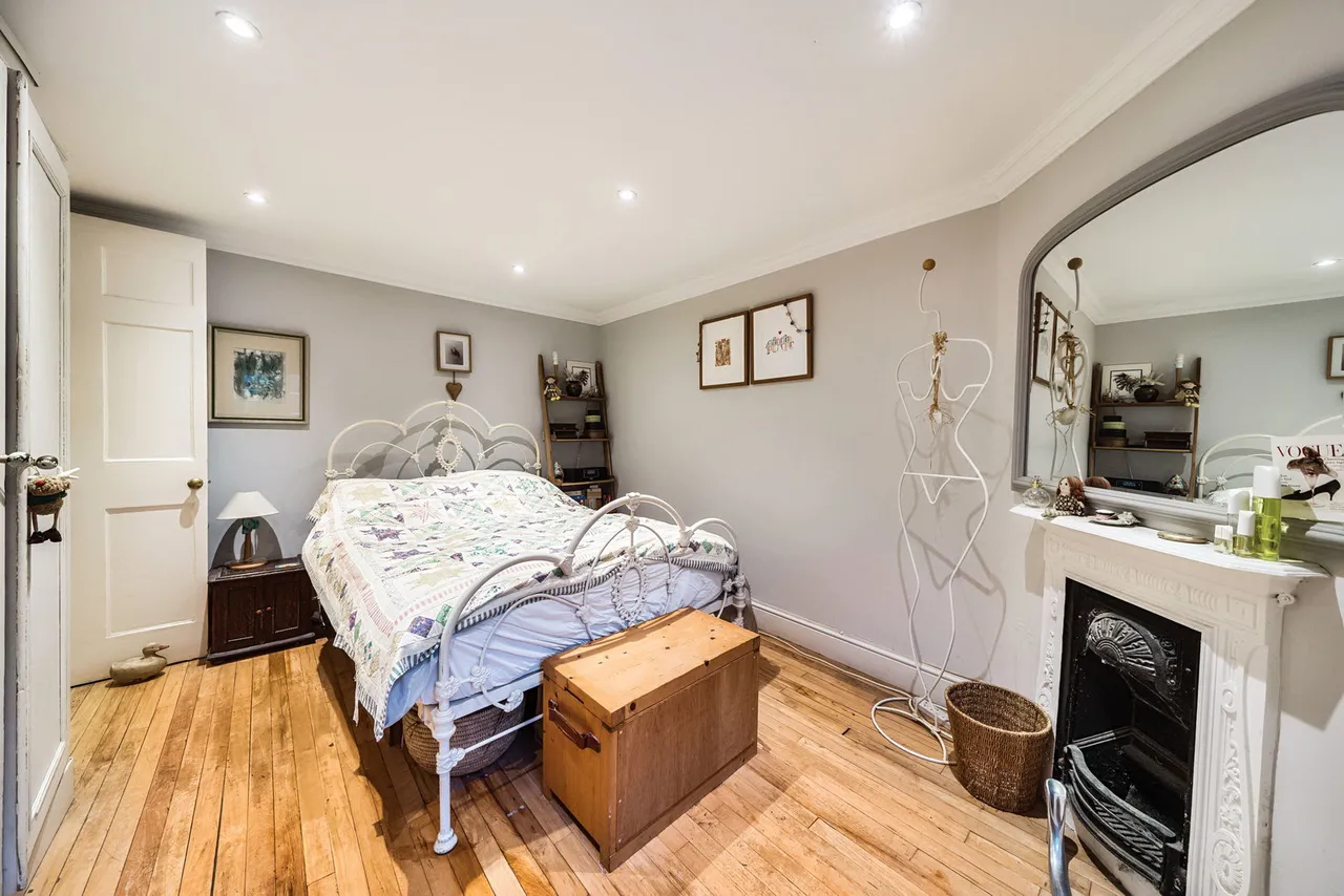 Kennington Road, London, SE11, photo 9