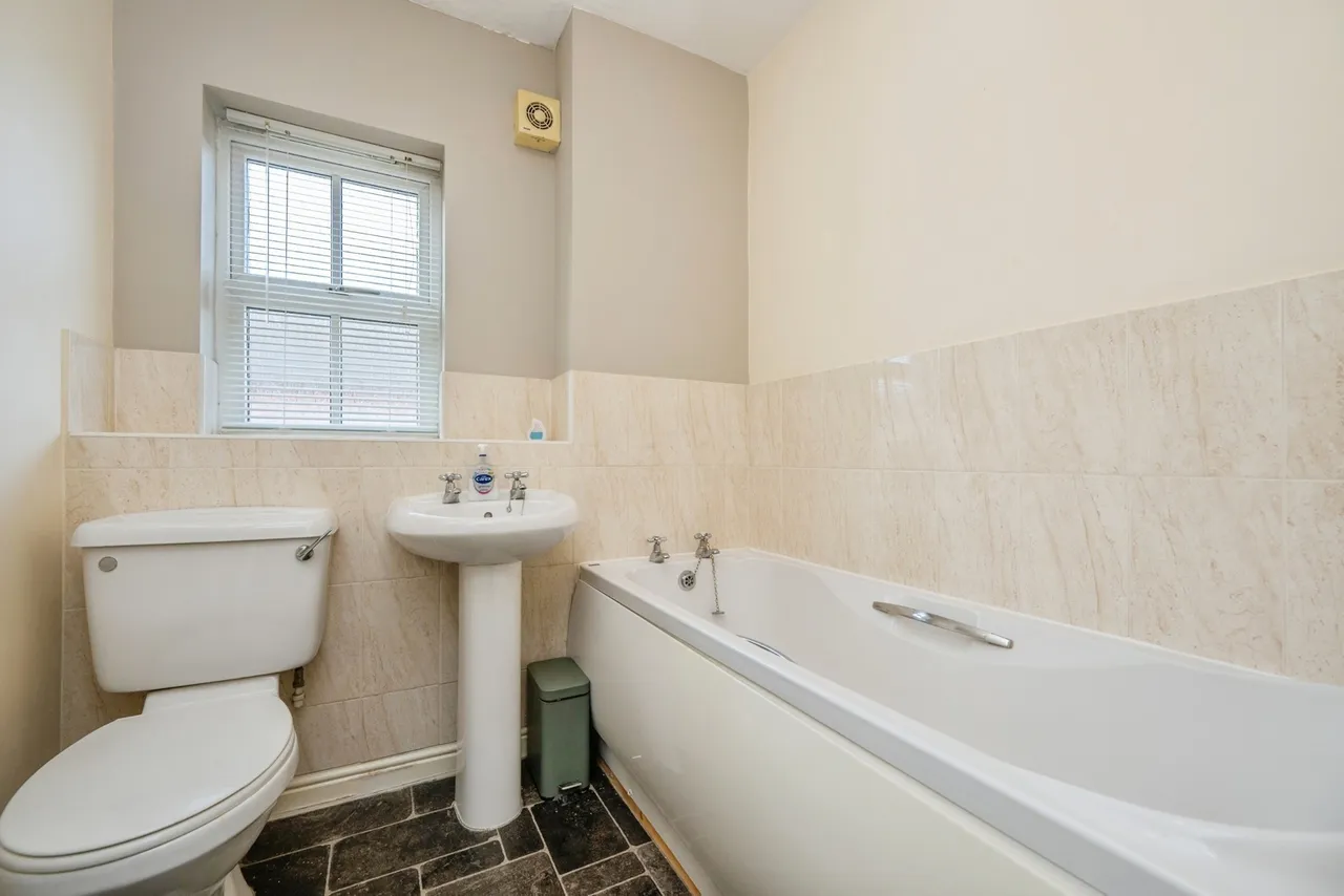 Sandfield Meadow, Lichfield, WS13, photo 18