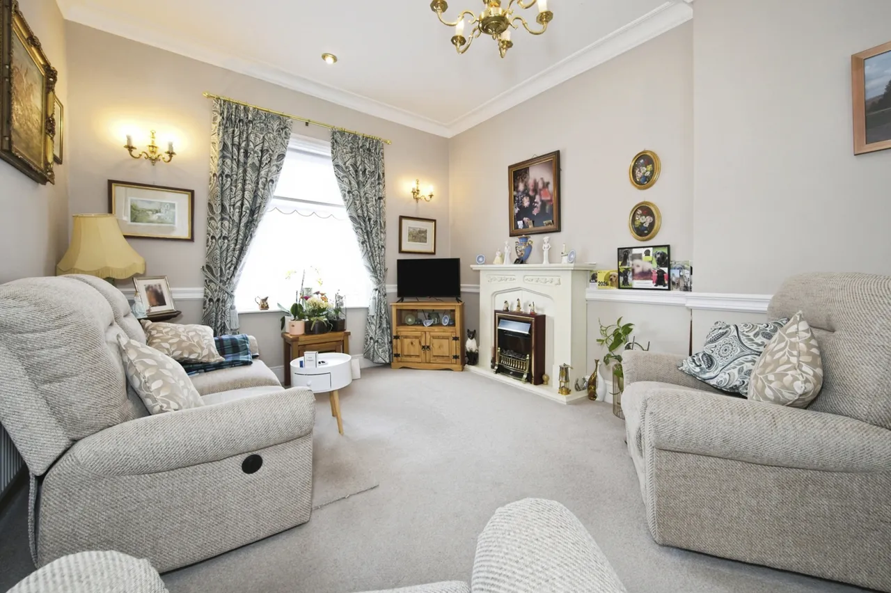 Agincourt Square, Monmouth, Monmouthshire, NP25, photo 5