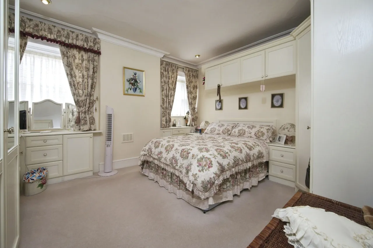 Agincourt Square, Monmouth, Monmouthshire, NP25, photo 11