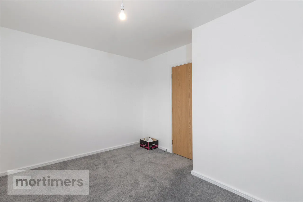 George Dewhurst Way, Blackburn, BB2, photo 14
