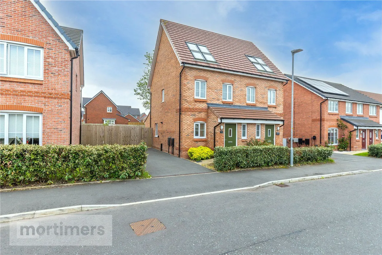 George Dewhurst Way, Blackburn, BB2, photo 22