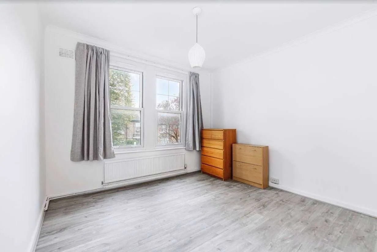 Northcote Avenue, London, W5 3UT, photo 3