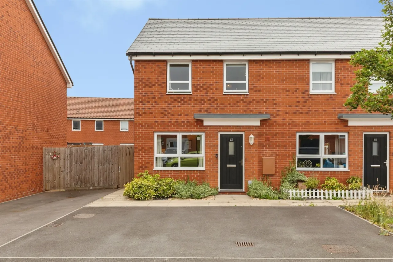3 bed house for sale — Crocus Road, Emersons Green, Bristol