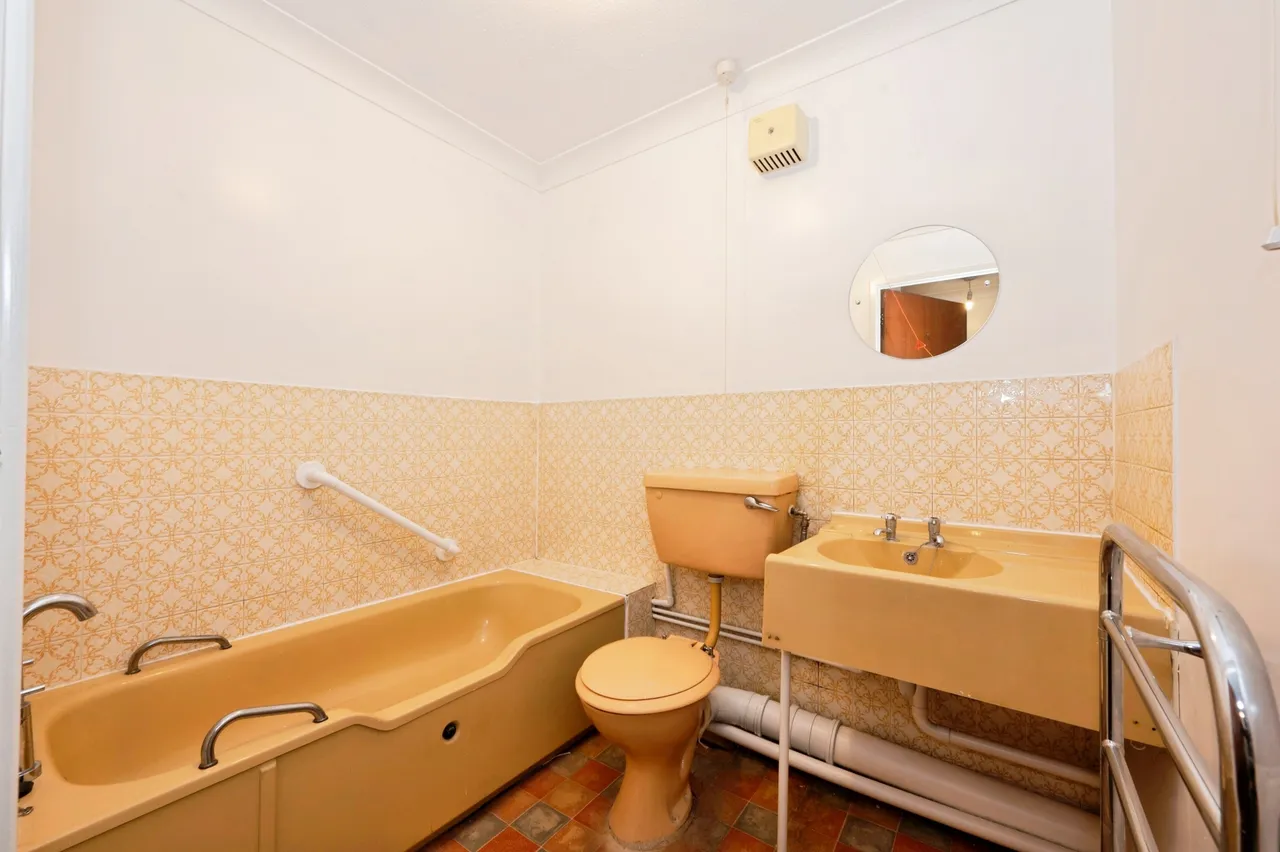 Wey Hill, Haslemere, GU27, photo 8