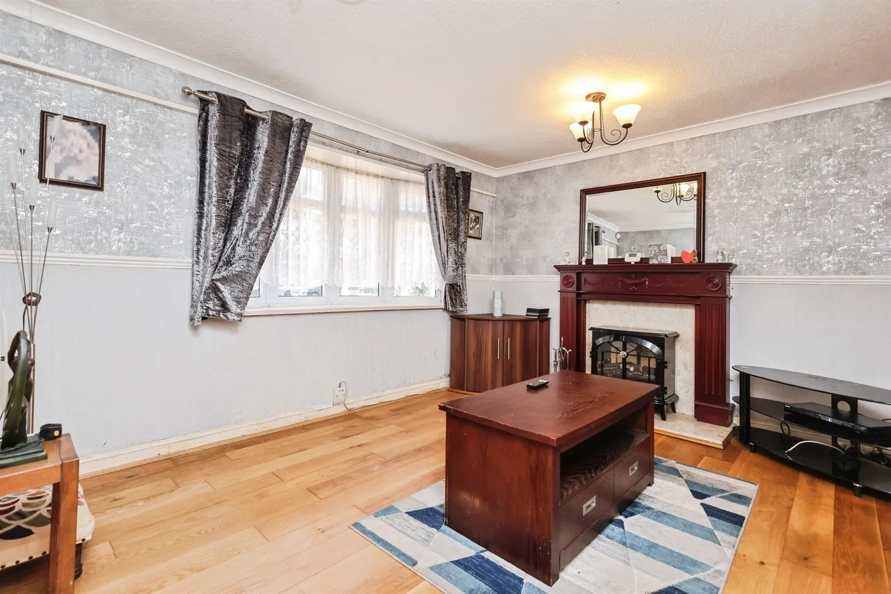 Chelmsley Road, Birmingham, B37, photo 12
