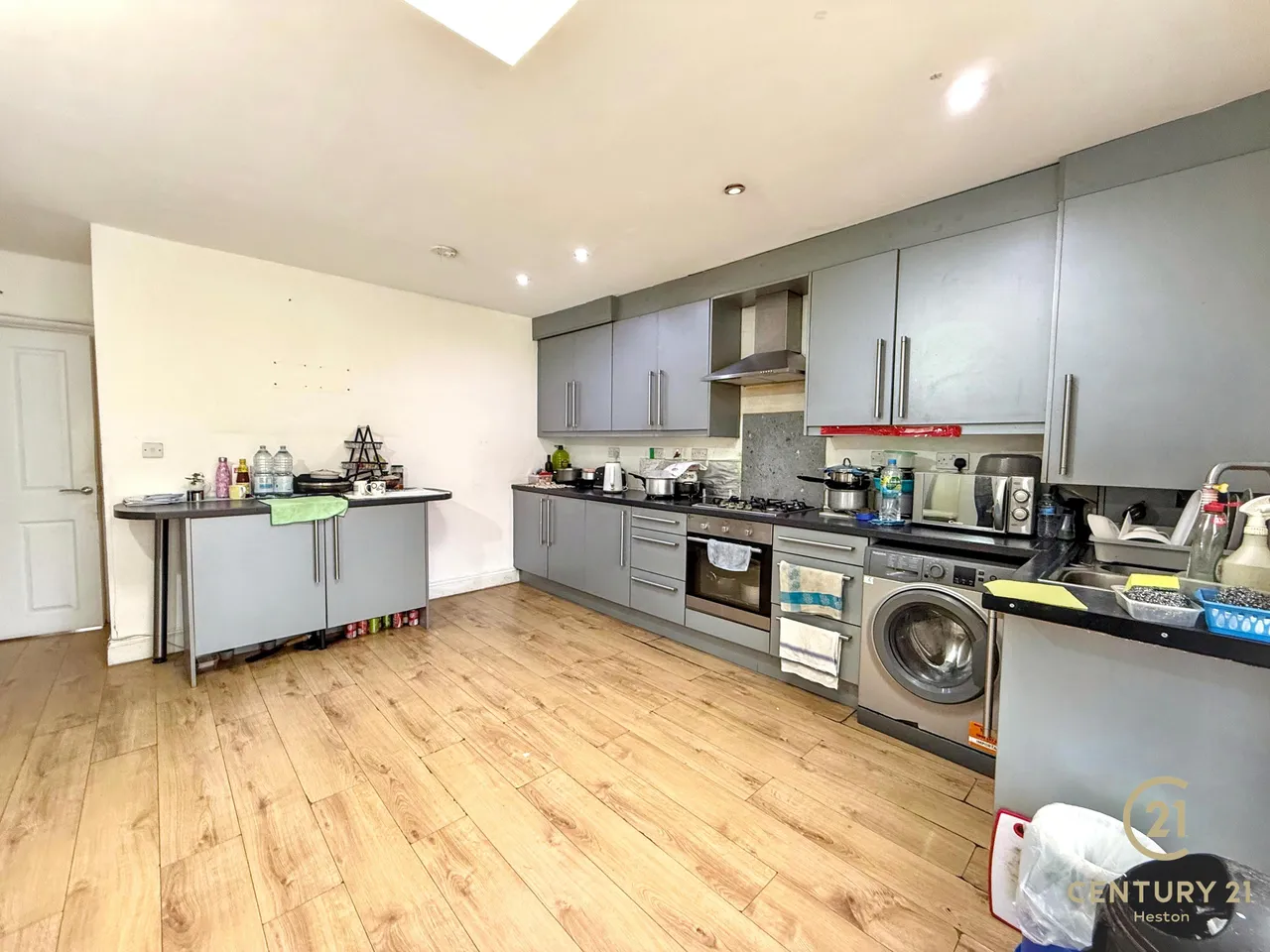 Pears Road, Hounslow, TW3, photo 5