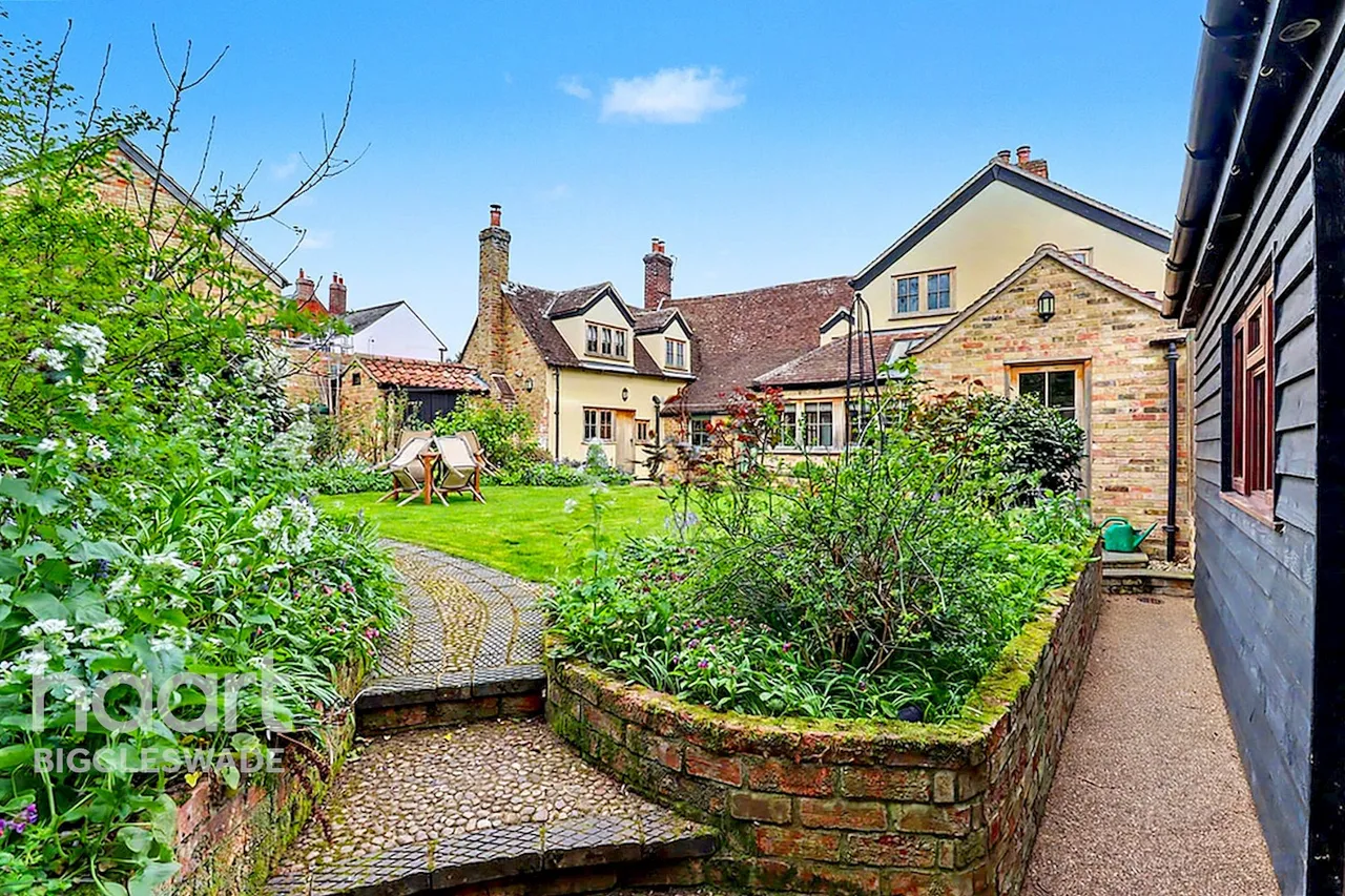 Church Street, Gamlingay, SG19, photo 24