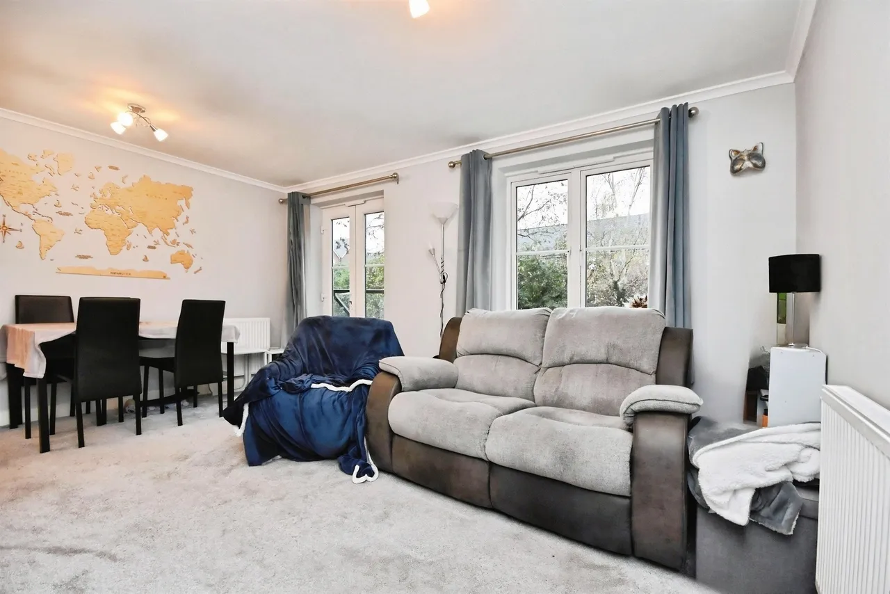 Gerard Gardens, Great Baddow, CHELMSFORD, photo 9