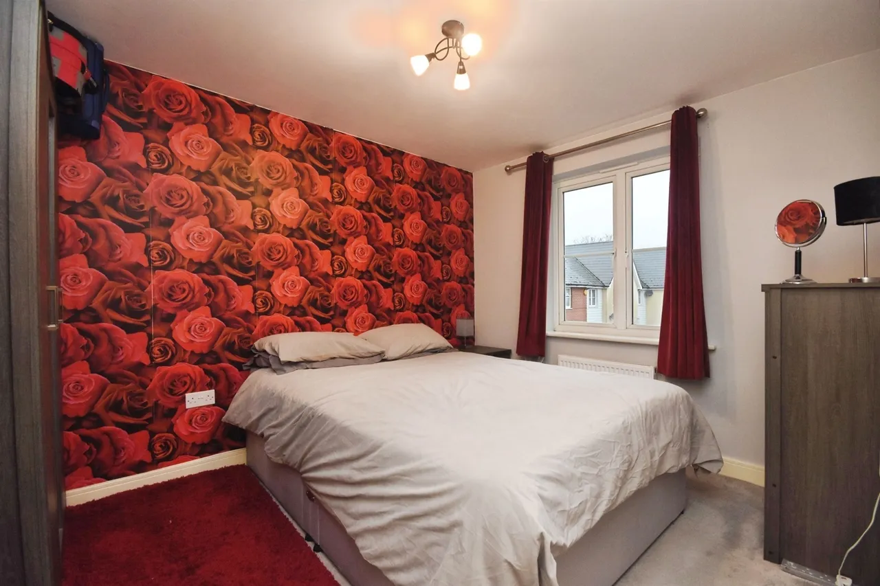 Gerard Gardens, Great Baddow, CHELMSFORD, photo 4