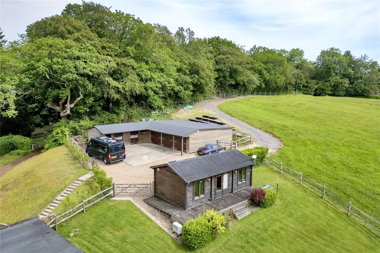 Stonehurst Lane, Five Ashes, TN20, photo 29