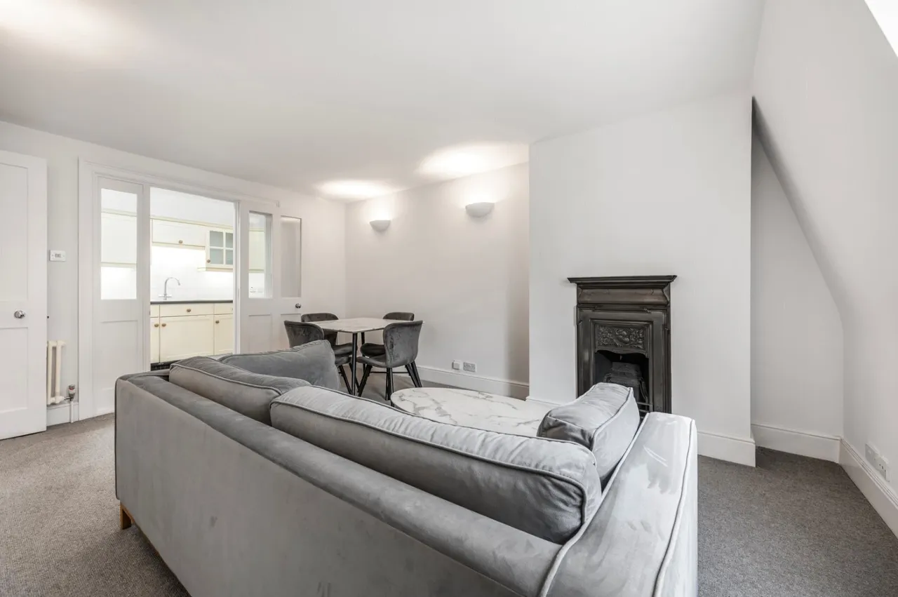 Gower Mews, Bloomsbury, WC1E, photo 3