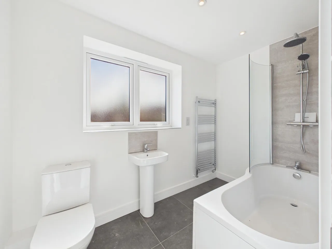 Mable Close, Melton Mowbray, LE13, photo 14
