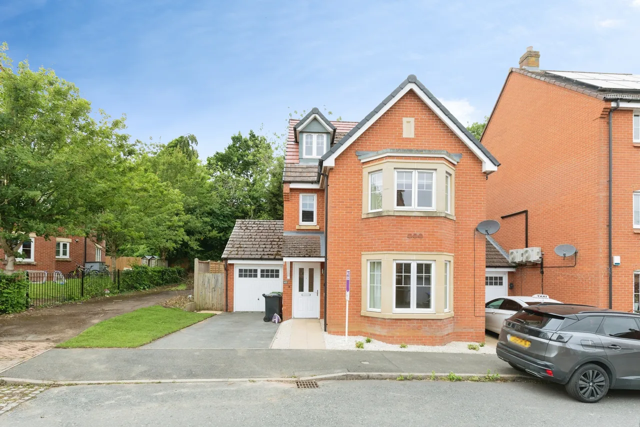 Dennetts Close, Daventry, photo 2