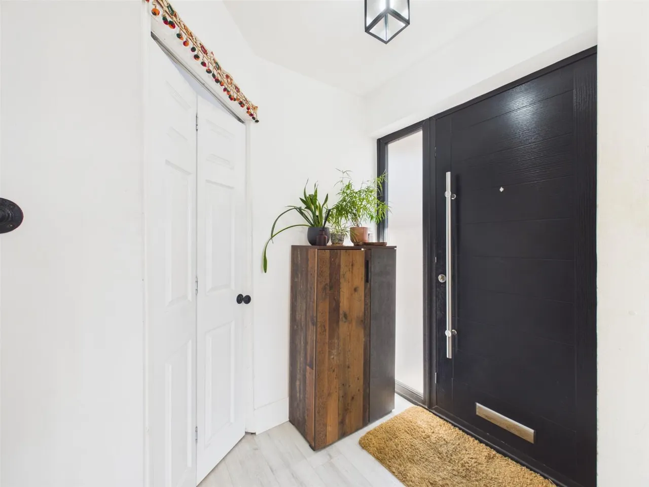 Heathfield Rise, Ruislip, Middlesex, HA4 7NE, photo 16