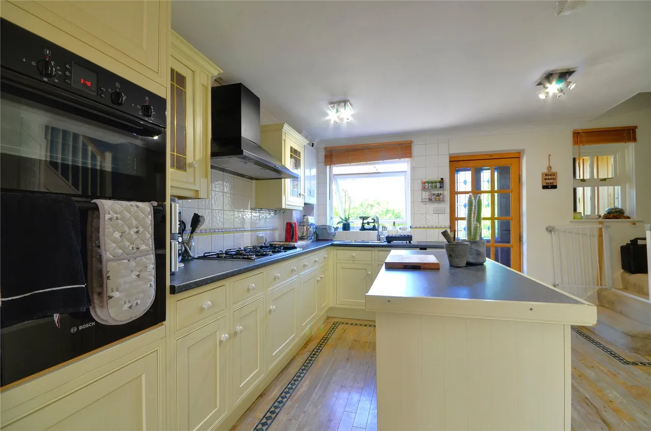 Tanners Mead, Edenbridge, TN8, photo 4