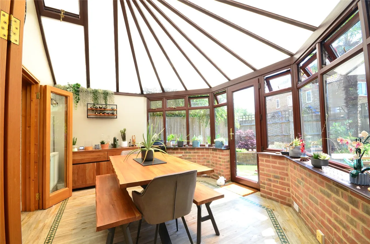 Tanners Mead, Edenbridge, TN8, photo 9
