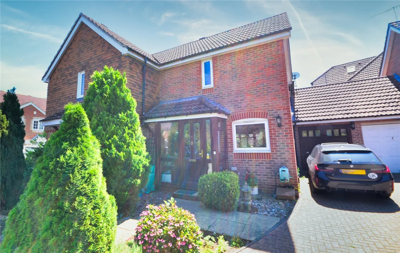 Tanners Mead, Edenbridge, TN8, photo 13