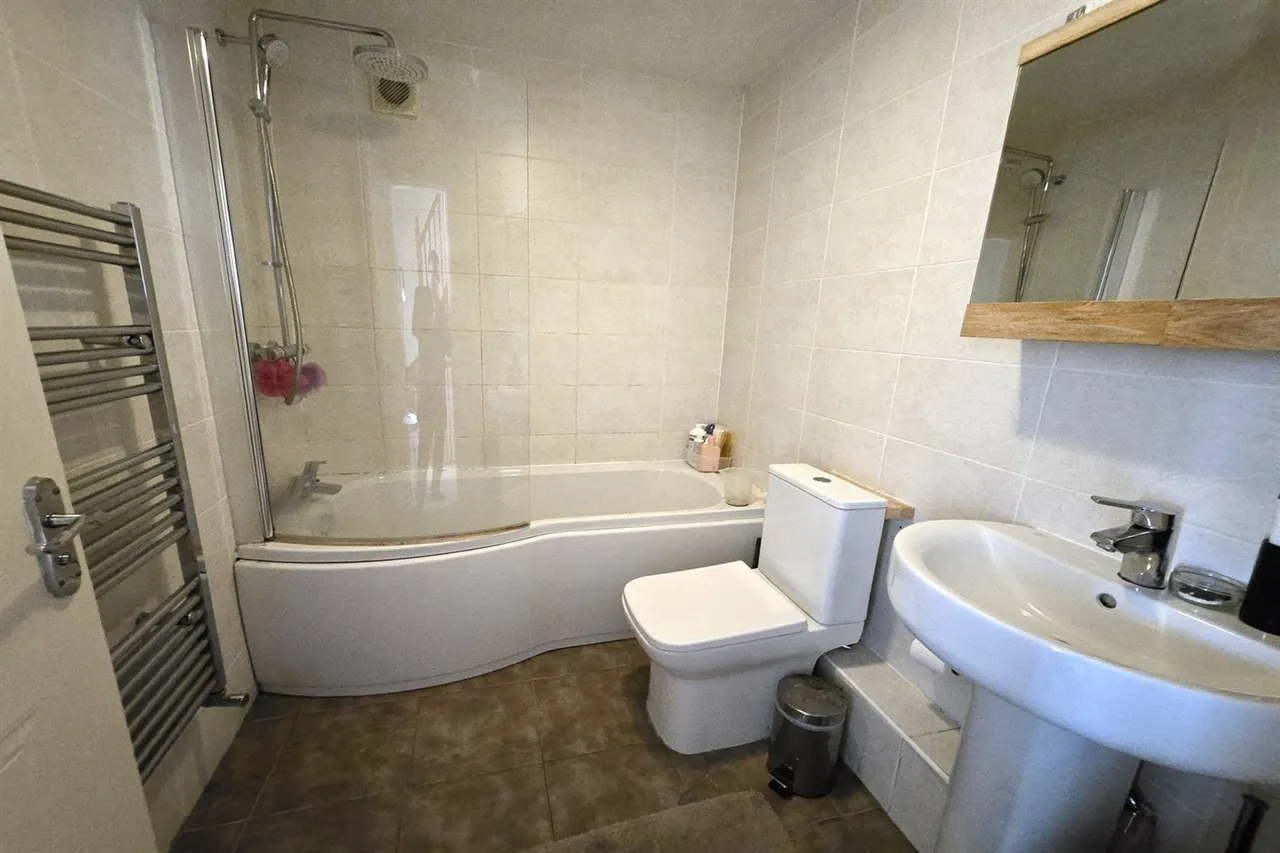 Alberbury Avenue, Altrincham, photo 10