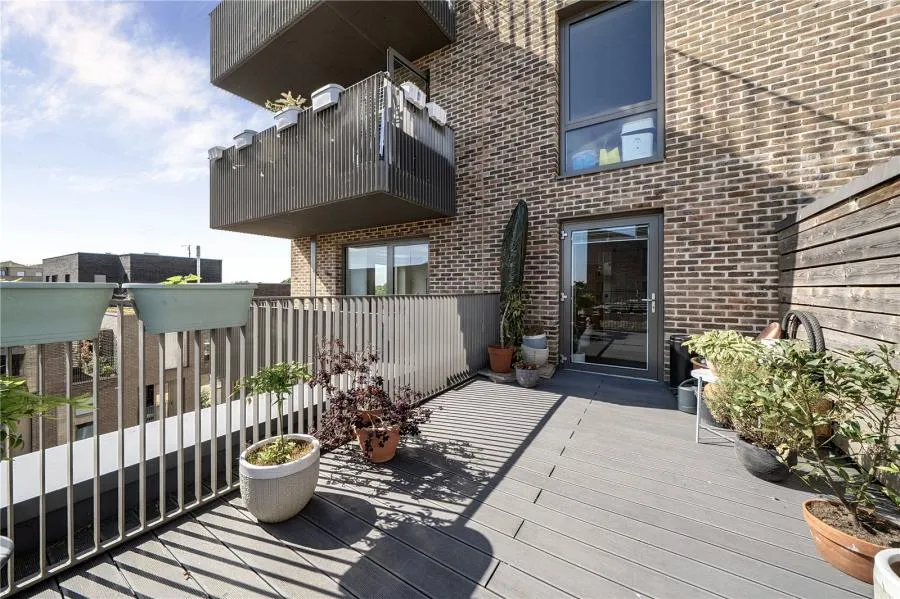 Boaters Avenue, Brentford, TW8, photo 10
