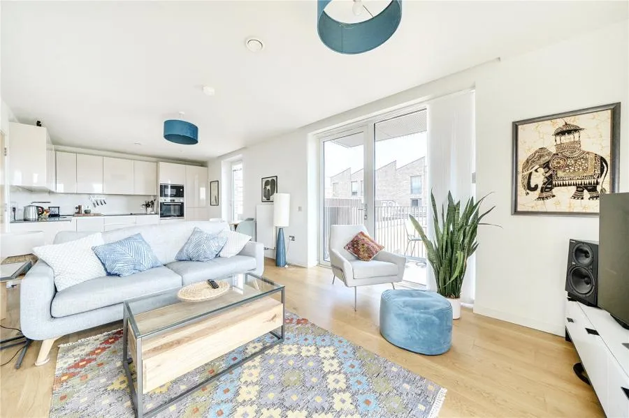 Boaters Avenue, Brentford, TW8, photo 4