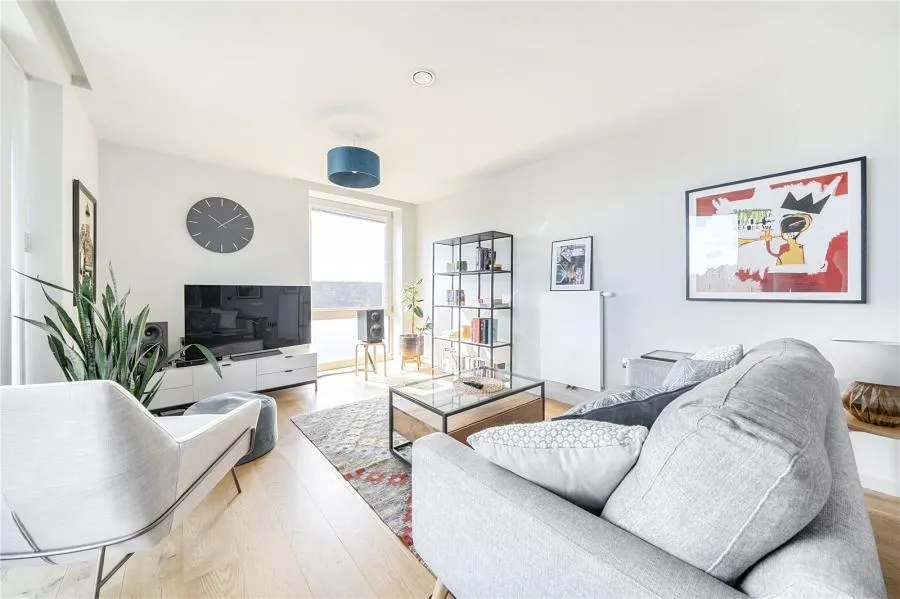 Boaters Avenue, Brentford, TW8, photo 3