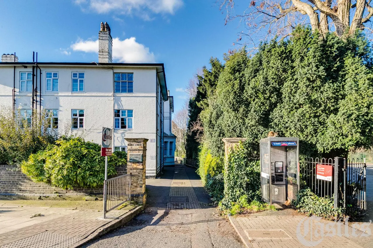 Middle Lane, N8, photo 15