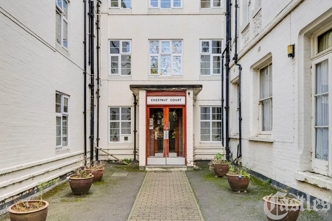 Middle Lane, N8, photo 19