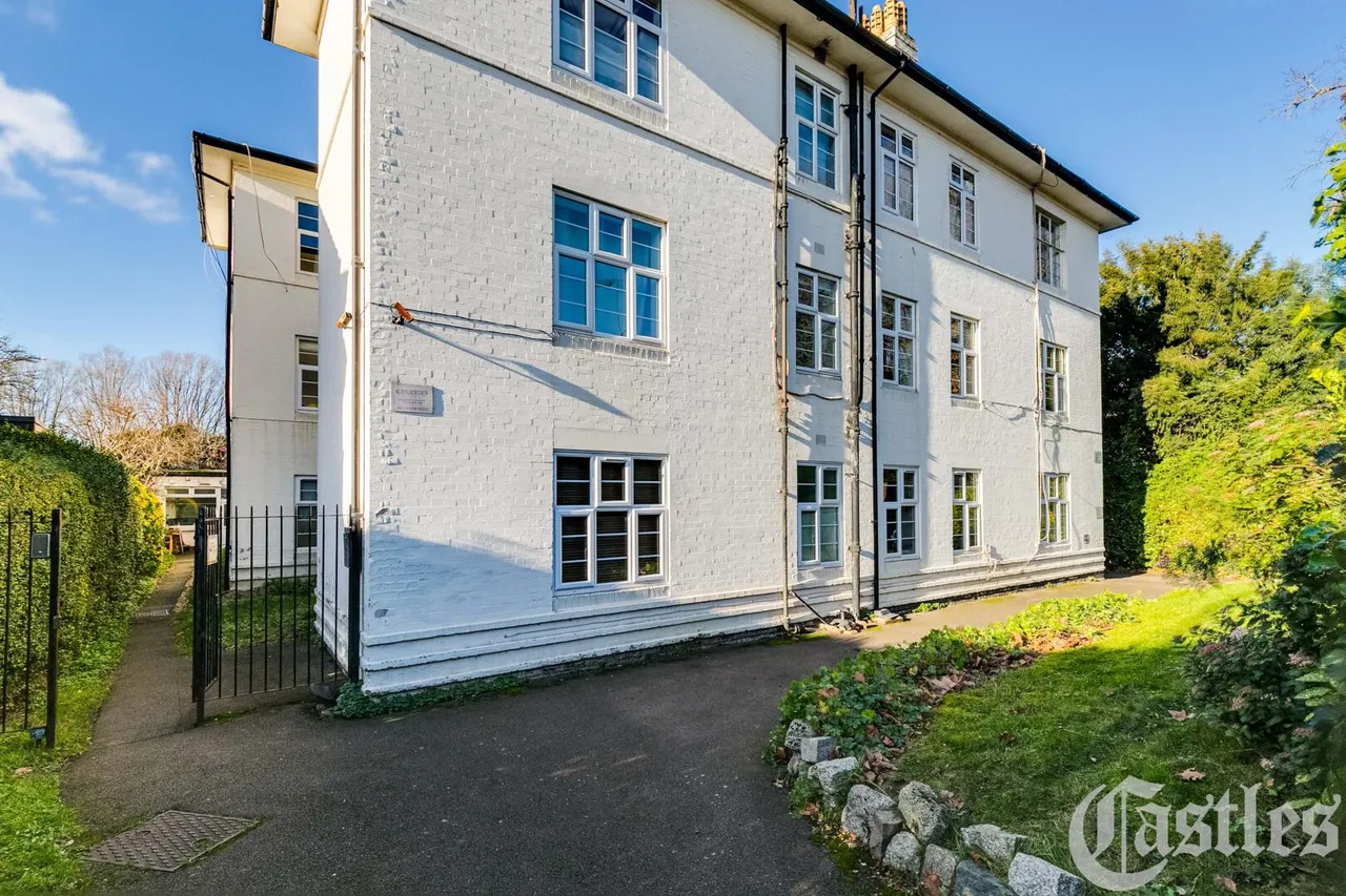 Middle Lane, N8, photo 24
