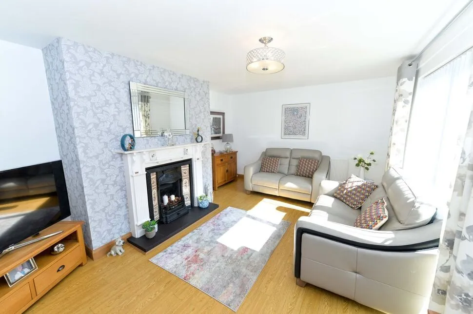 Fort Road, Dundonald, County Down, BT16, photo 5