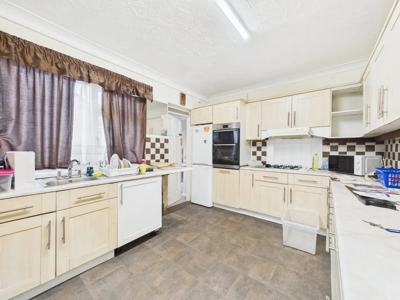 Shepperton, Surrey, photo 10