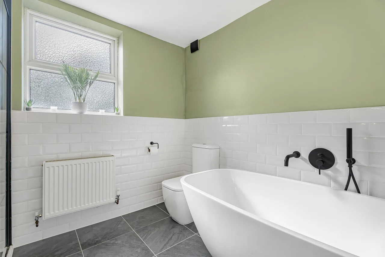 Pembroke Road, South Norwood, SE25, photo 21