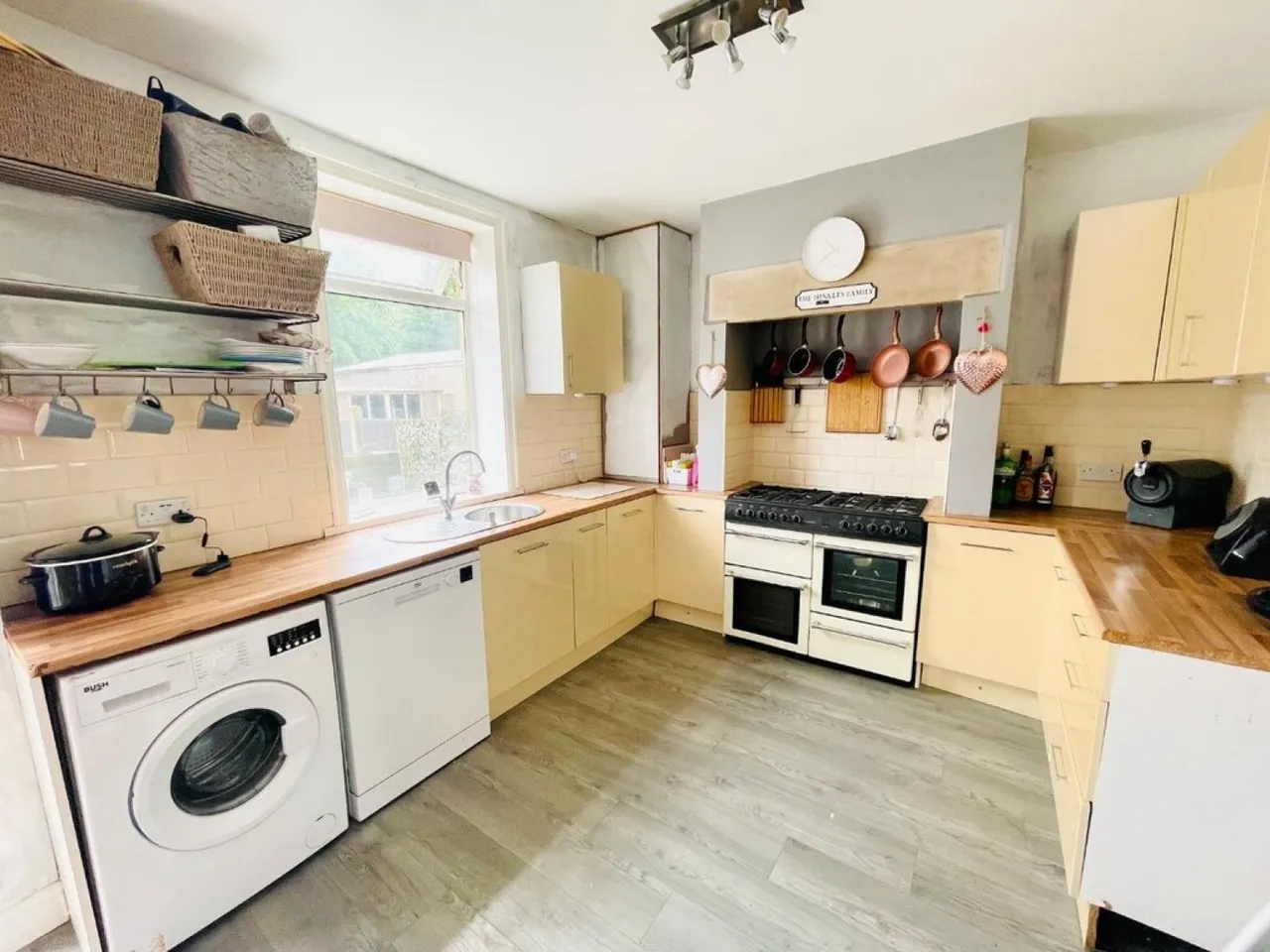 Luton Street, Cowlersley, HD4, photo 4