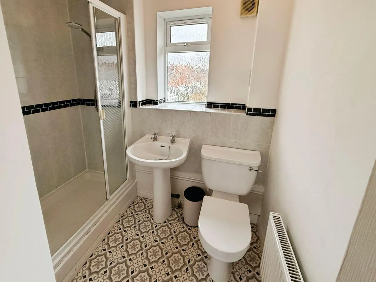 Chiswick Court, Muxton, TF2, photo 17