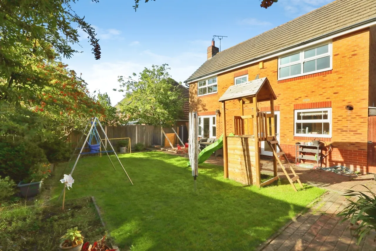 Siskin Court, Gateford, S81, photo 12