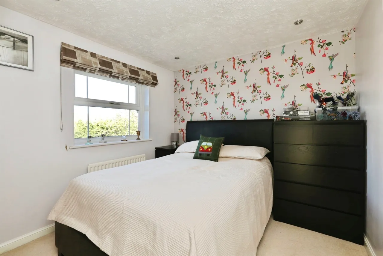 Siskin Court, Gateford, S81, photo 9