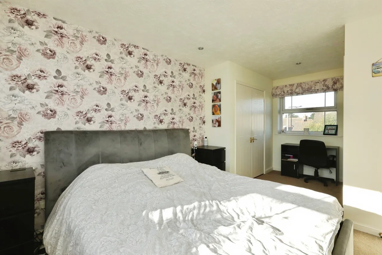 Siskin Court, Gateford, S81, photo 7