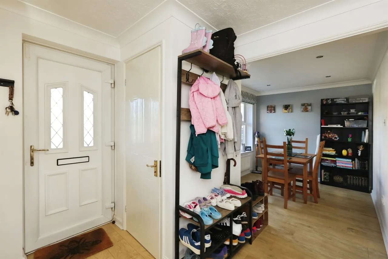 Siskin Court, Gateford, S81, photo 2