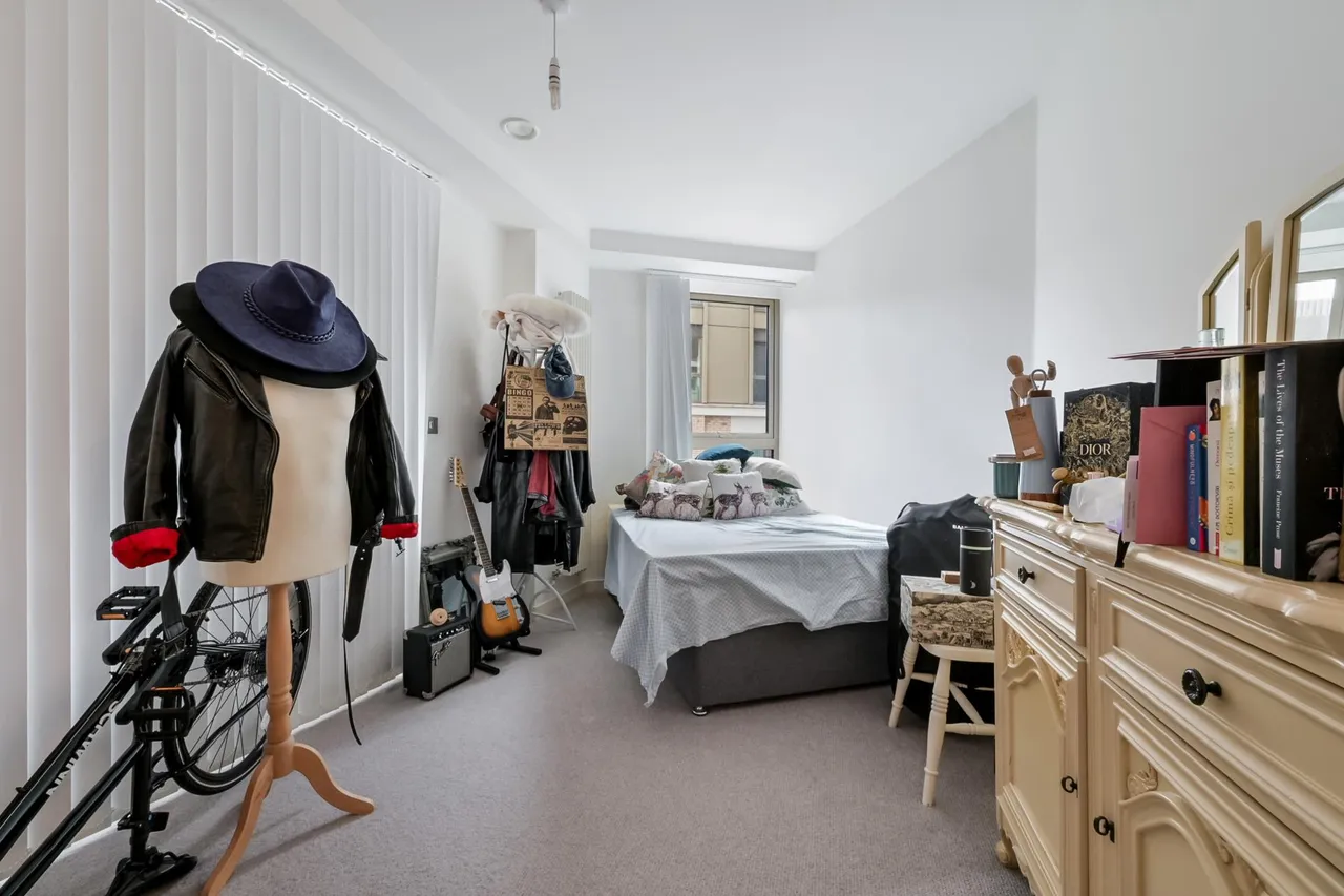 Western Gateway, London, E16, photo 9
